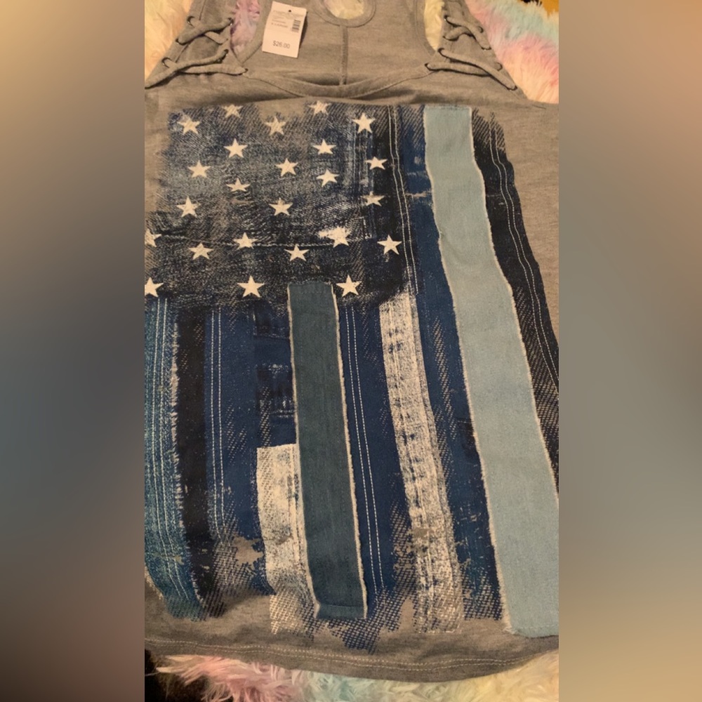 NWT Maurice’s XL America tank